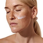 العناية بالبشرة لإصلاح الحاجز